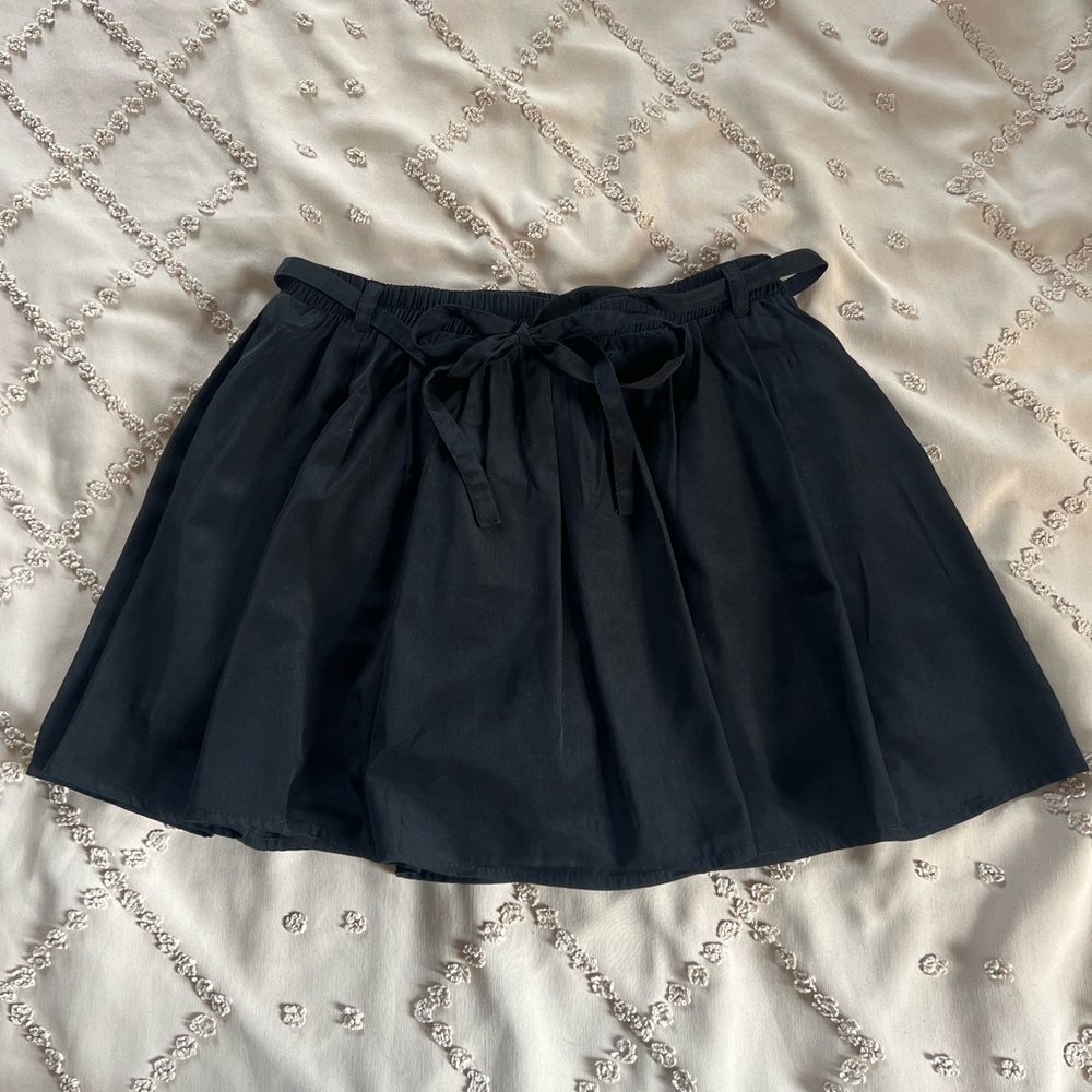 Forever 21 Black Mini Skort
